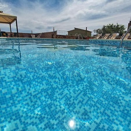 Hotel Meridiana Arbus Buitenkant foto