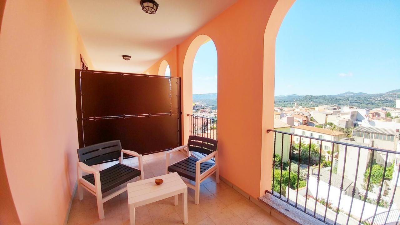 Hotel Meridiana Arbus Buitenkant foto